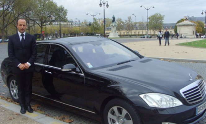 Location de voiture avec chauffeur, rendez-vous d'affaire, cocktail